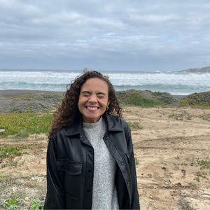 Meet your Posher, Desiree